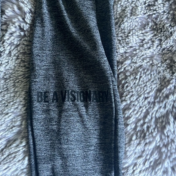 Gym shark leggings - Picture 6 of 8